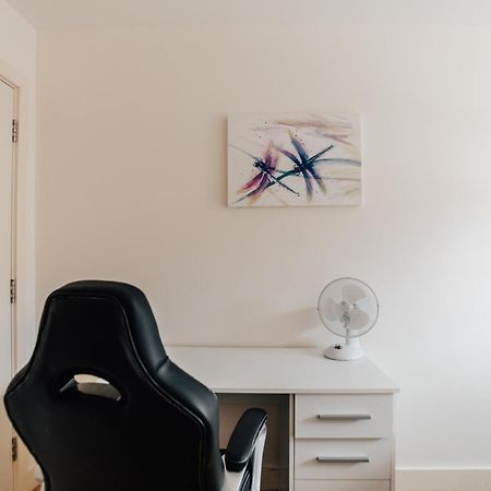 Apartament Henley Town Centre With Parking Zewnętrze zdjęcie