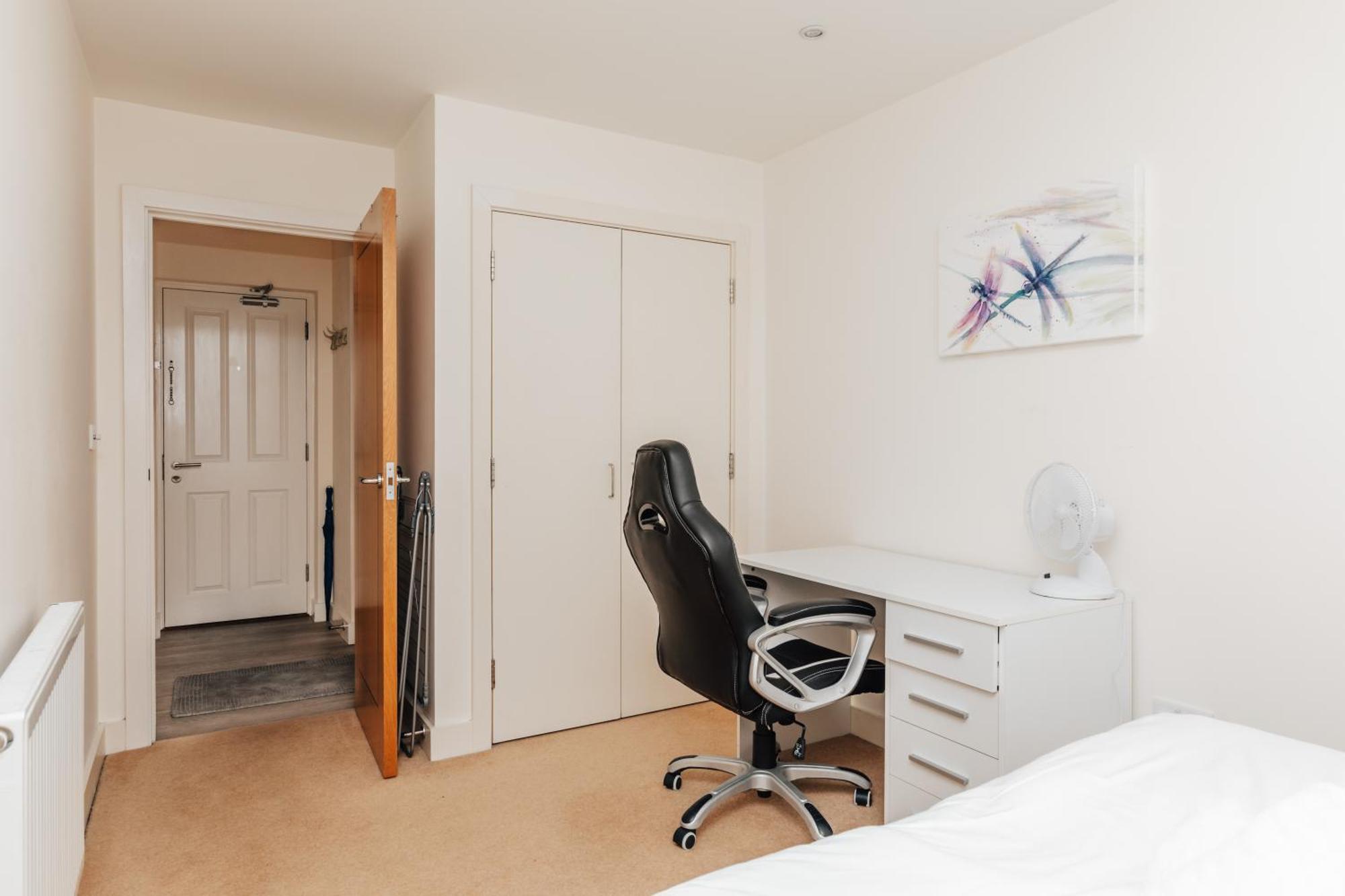 Apartament Henley Town Centre With Parking Zewnętrze zdjęcie