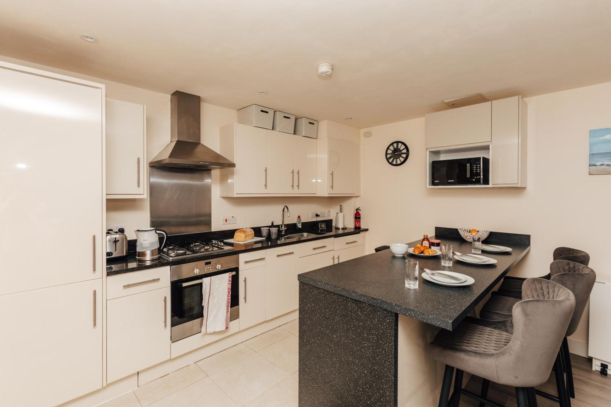 Apartament Henley Town Centre With Parking Zewnętrze zdjęcie